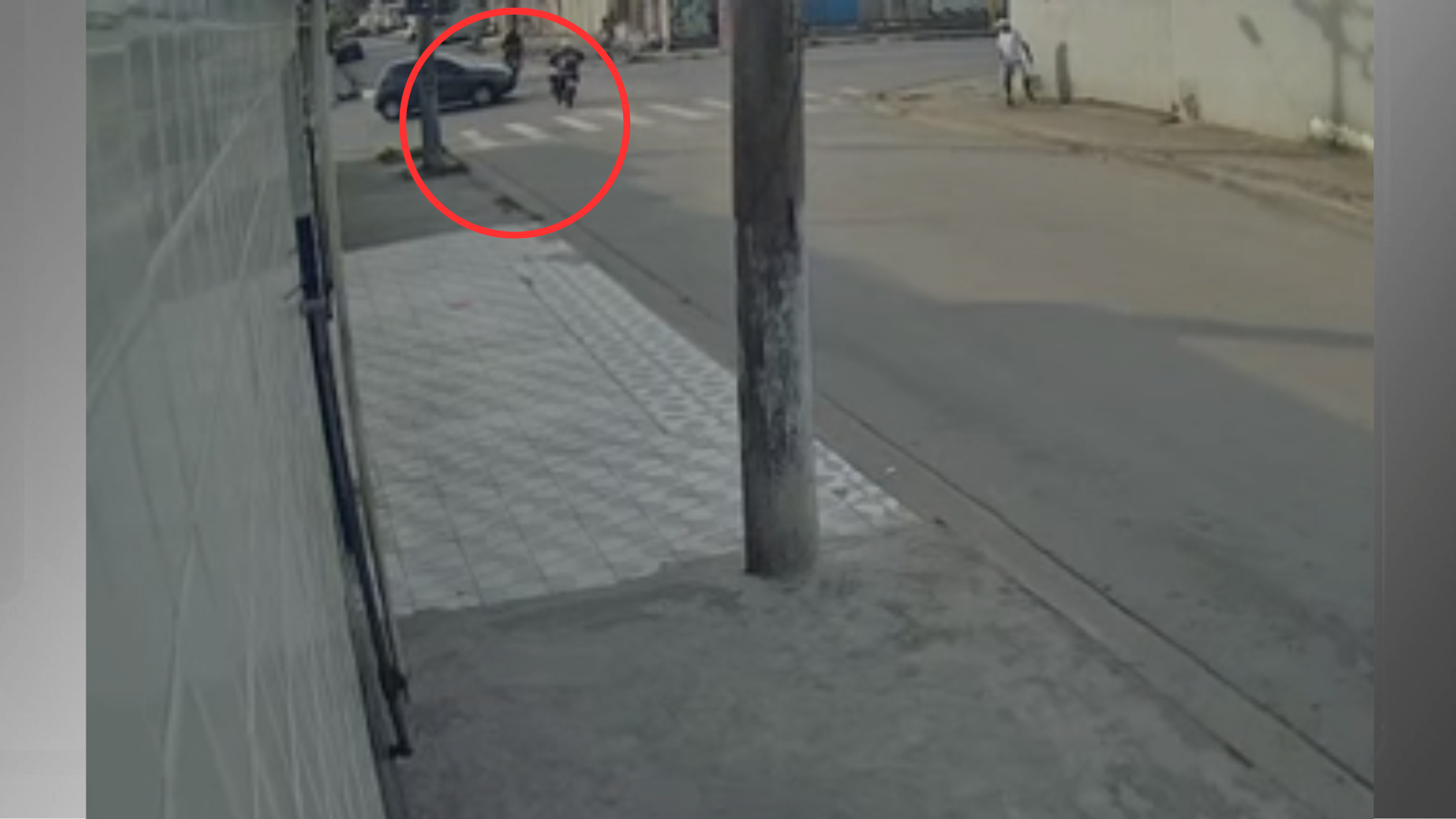 Vídeo: PM morre em colisão durante tentativa de abordagem em SP