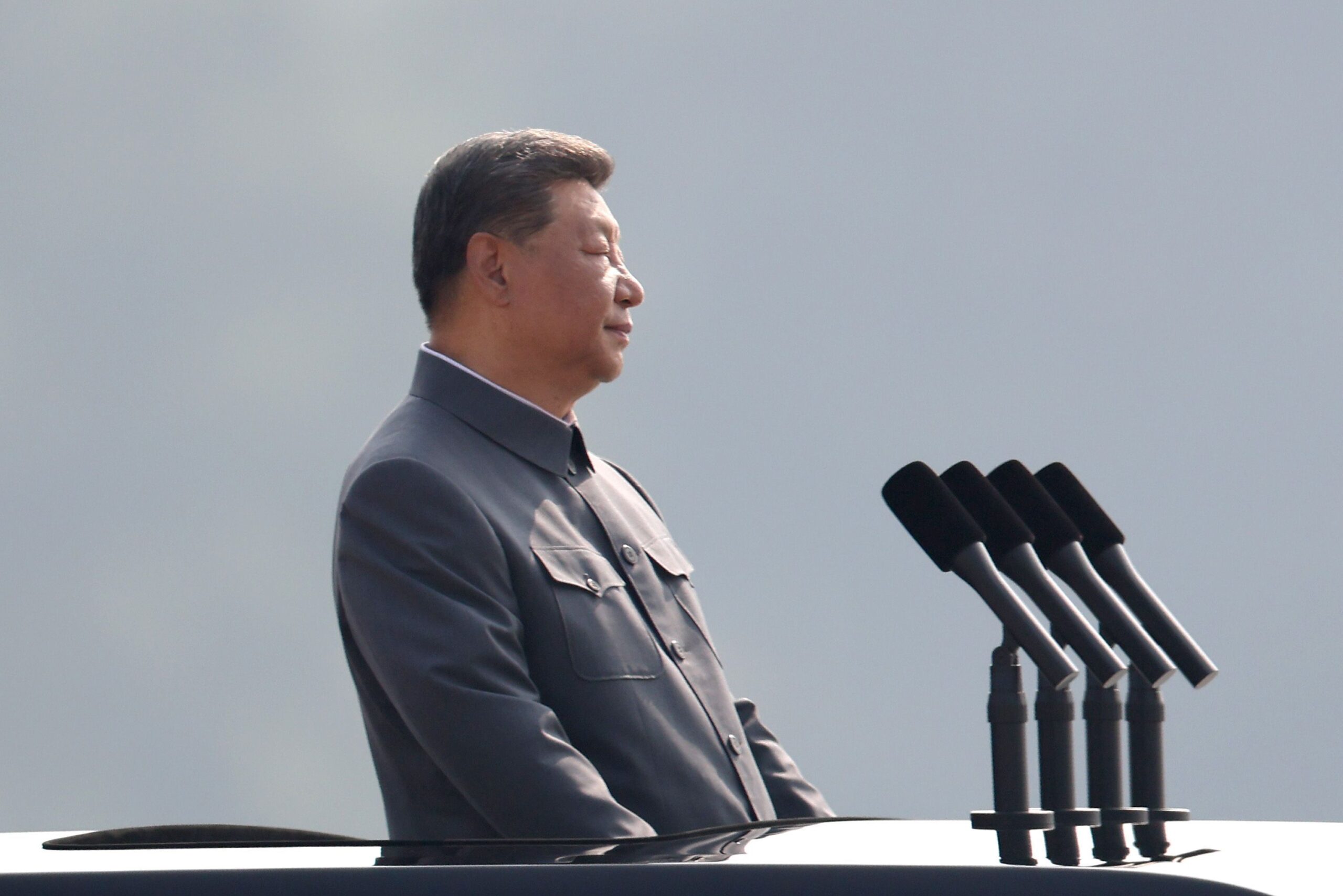 Xi Jinping e esposa utilizam símbolos chineses de tradição e poder