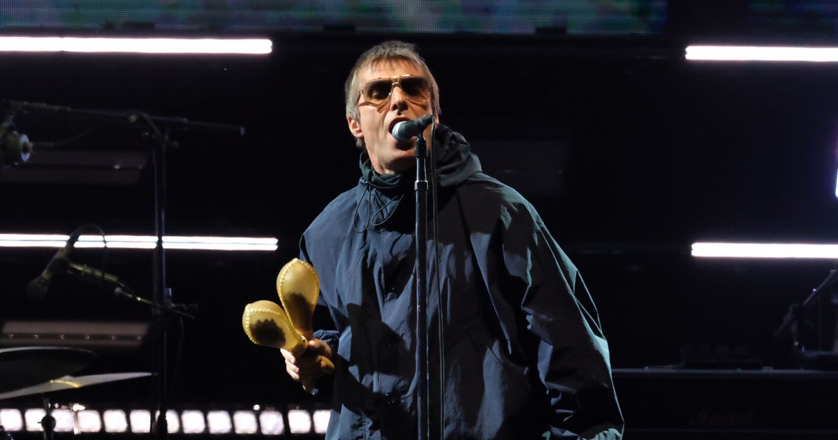 Liam Gallagher diz ter voltado à sobriedade após largá-la no fim da turnê