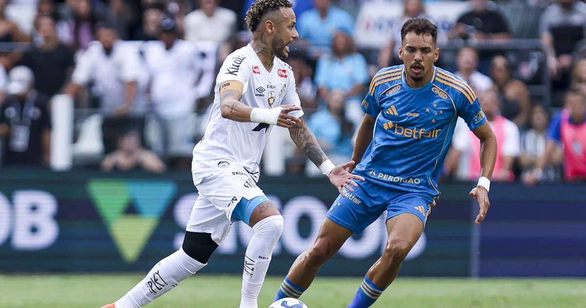 Neymar confirma cirurgia no joelho após vitória pelo Santos