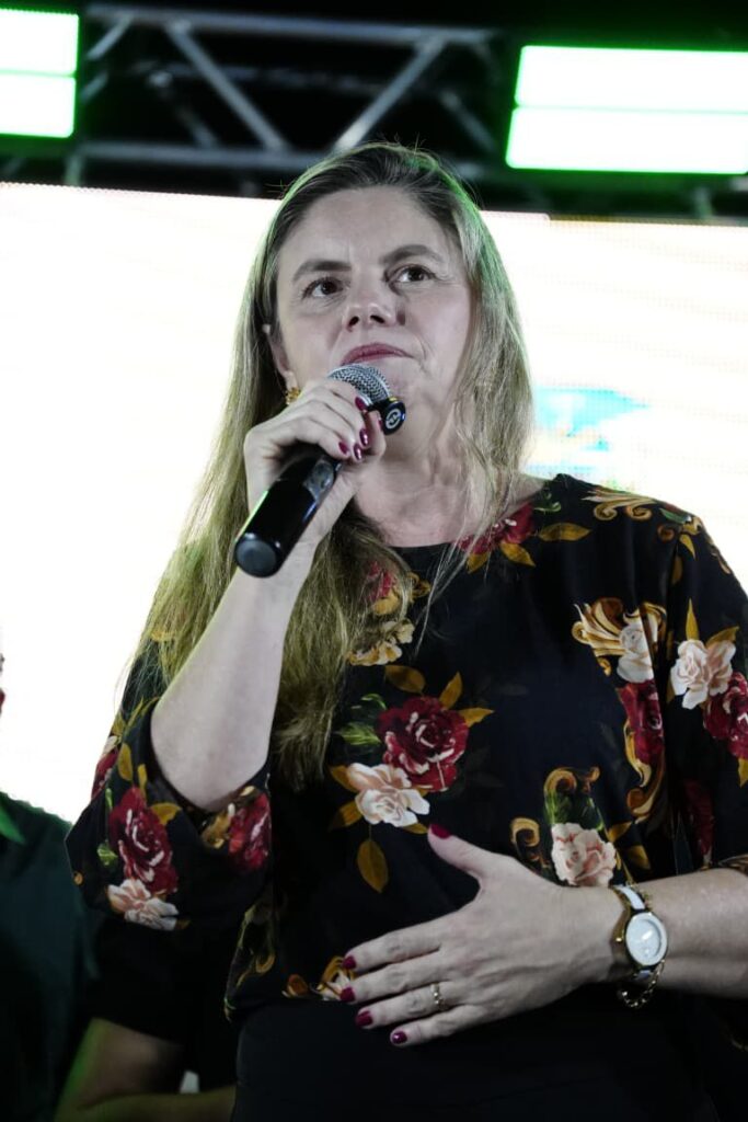 Prefeita Dilmara prestigia Ordem de Serviço em Morada Nova ao lado da Prefeita Naiara Castro e o Deputado Júnior Mano. 6 WhatsApp Image 2026 01 14 at 09.09.09 1