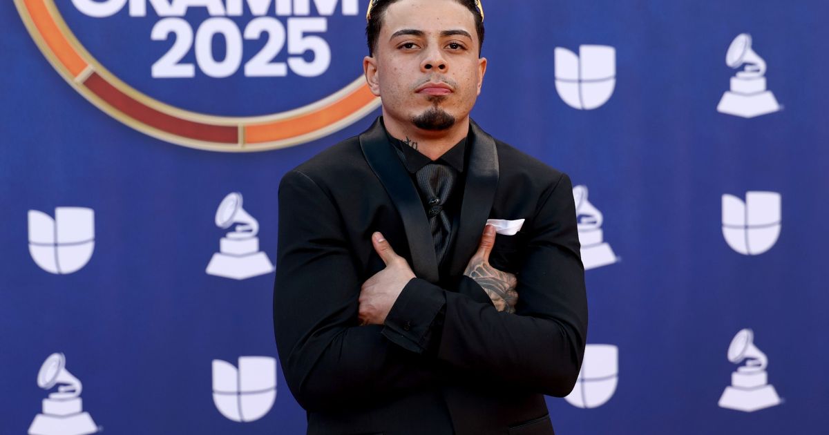 mc tuto grammy latino