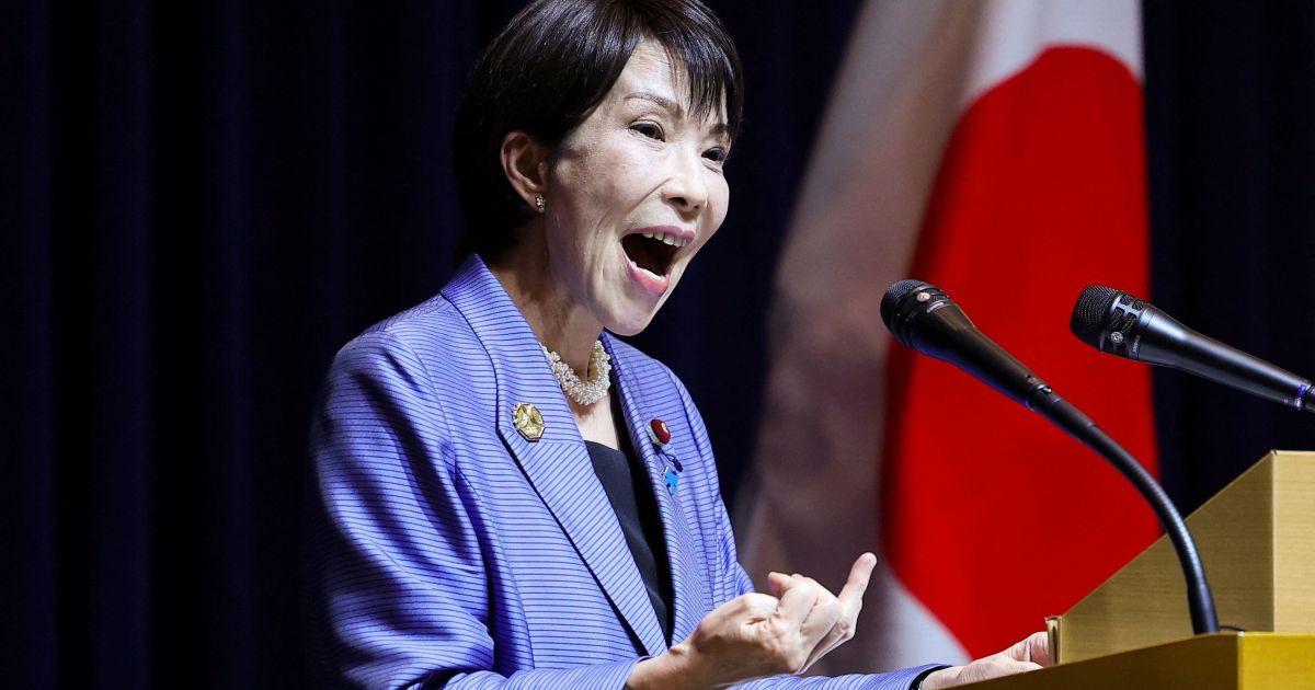 Primeira ministra do Japao Sanae Takaichi durante entrevista coletiva