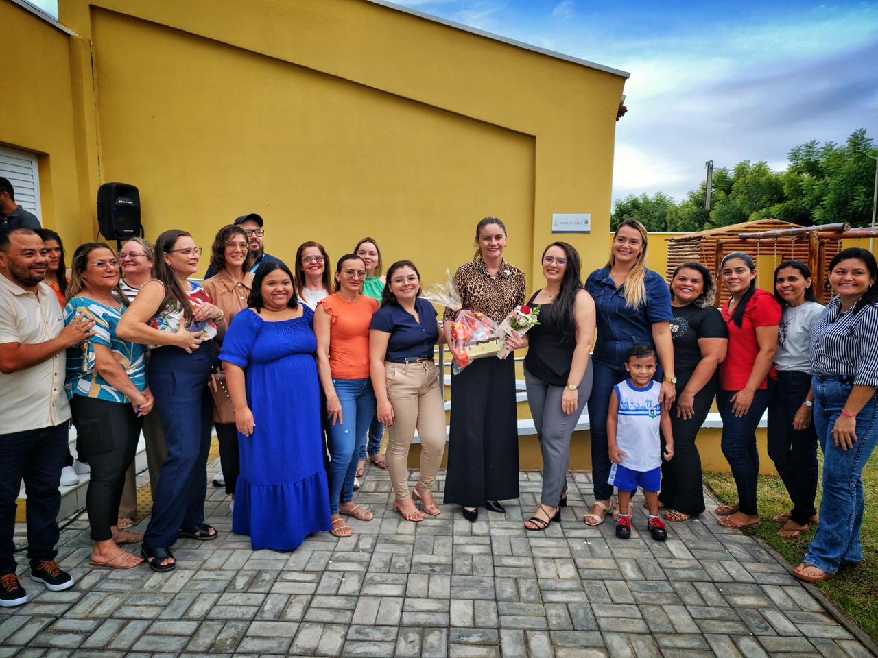 Com a presença da prefeita Dilmara Amaral, Programa Arborize Já é lançado no município de Limoeiro do Norte