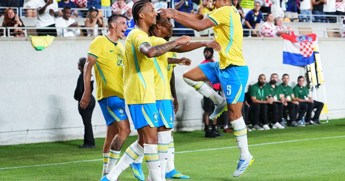 gol danilo brasil croacia 3