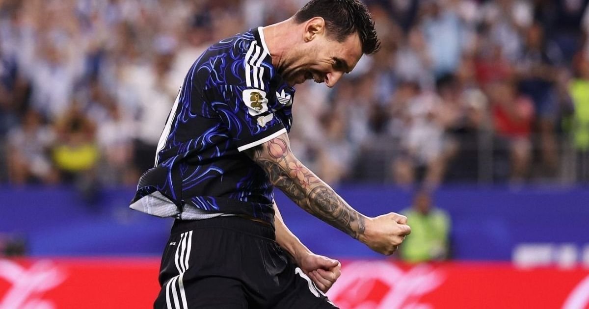 Messi amplia artilharia histórica em Copas e bate novo recorde mundial