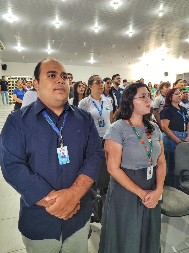 Prefeitura de Limoeiro do Norte entrega Laboratórios Maker e premia estudantes durante a Quarta Presente 4 WhatsApp Image 2026 06 11 at 05.07.21 2