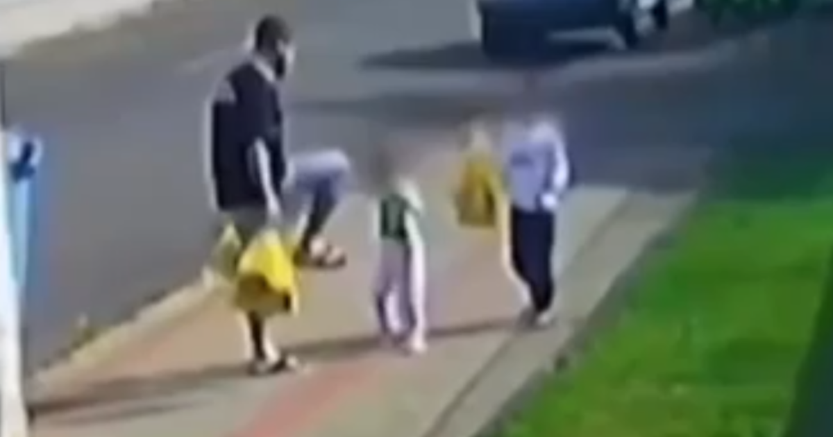 Pai que chutou filha no PR é indiciado em contexto de tortura