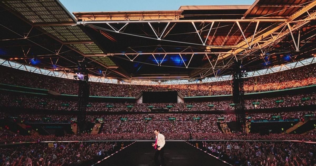 Harry Styles quebra recorde do Guinness ao fim de turnê na Inglaterra