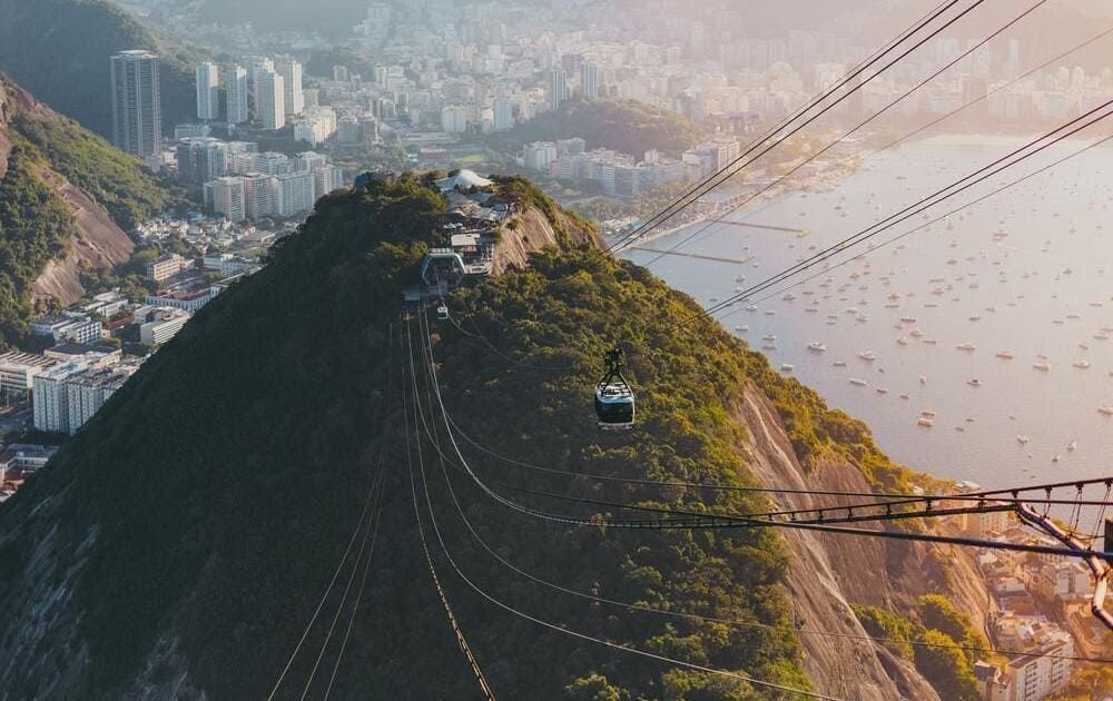 Justiça mantém suspensão de tirolesa no Pão de Açúcar e multa de R$ 30 mi