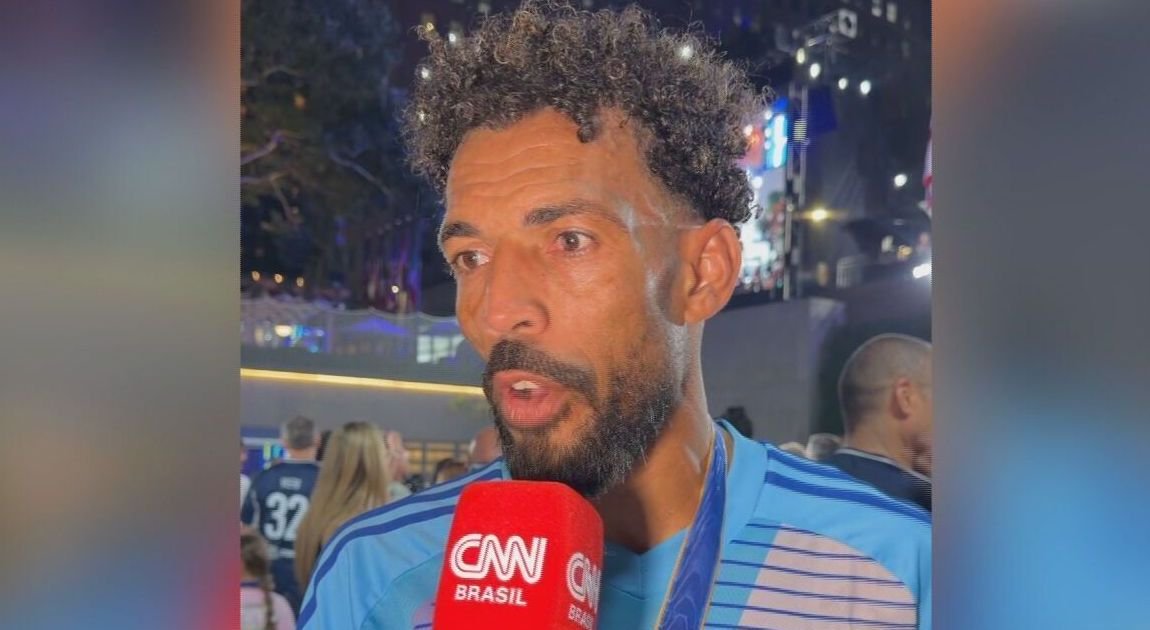À CNN, Vozinha revela desejo de jogar no Brasil após sucesso na Copa