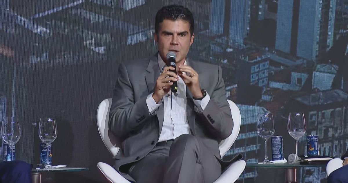 Real Time: Helder Barbalho lidera corrida ao Senado no PA