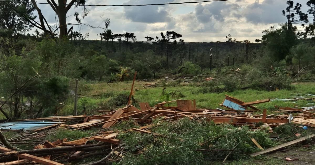 tornado parana 1
