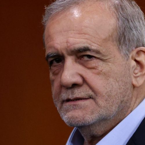 “Fadado ao fracasso”, diz presidente do Irã sobre bloqueio dos EUA