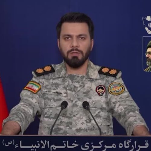 Porta-voz iraniano afirma que “os EUA estão negociando consigo mesmos”