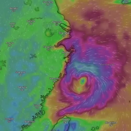 Tufão Dolphin chega à China com ventos de até 162 km/h