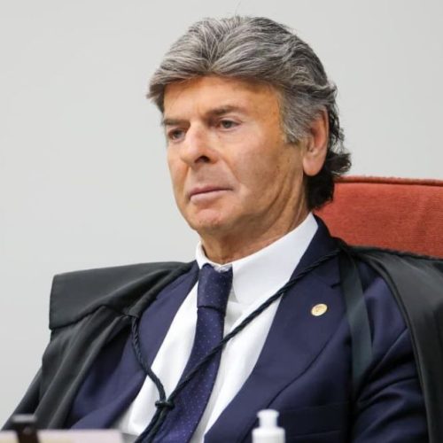 Citado por Bolsonaro, Fux não deve julgar recursos contra condenação