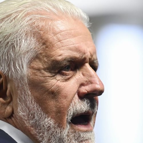 Cresce pressão para Jaques deixar liderança do PT