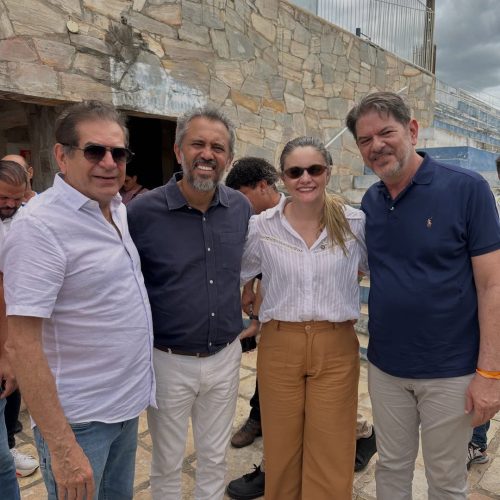Mais obras para Limoeiro