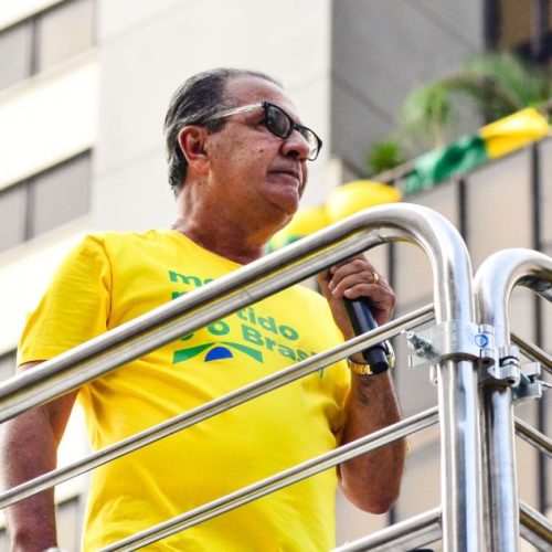 Defesa de Malafaia pede adiamento de julgamento no STF