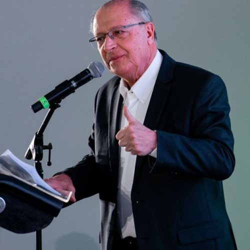 Alckmin: Precisa baixar o juro, trabalhamos para ser o mais rápido possível