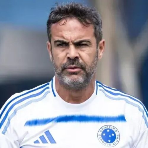 Escalação do Cruzeiro: Artur Jorge pode mudar o time contra o São Paulo