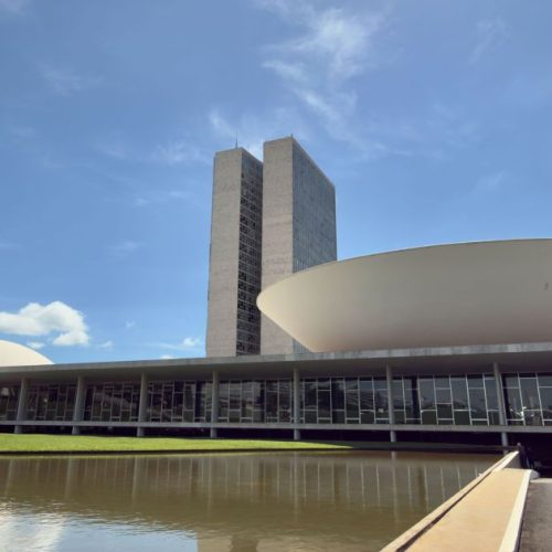 PT pede mais tempo para votar projeto de minerais críticos