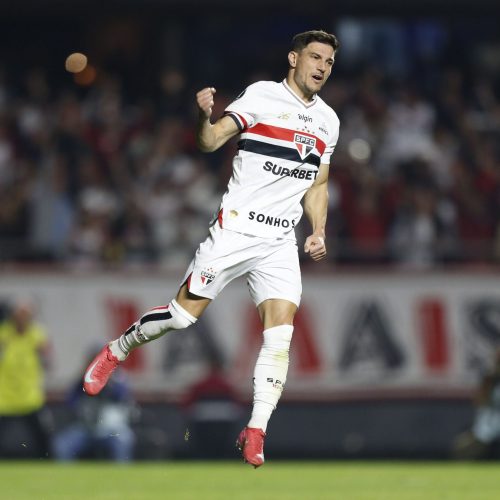 Libertadores: Cédric comenta pênalti decisivo que classificou o São Paulo