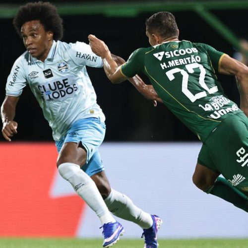 Grêmio e Chapecoense empatam em jogo marcado por falhas no Brasileirão