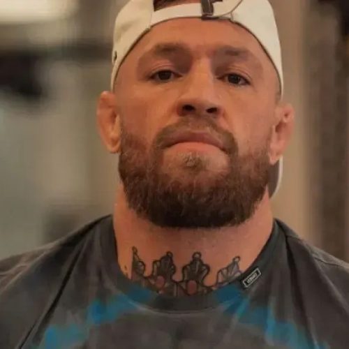 Conor McGregor revela acordo assinado para lutar em evento histórico do UFC