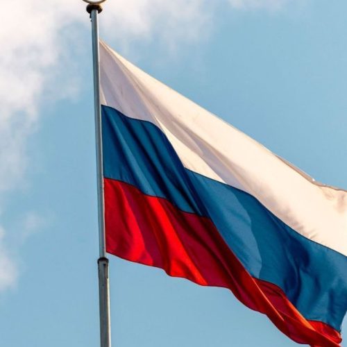 Rússia promete resposta para decisão do Reino Unido de deter navios