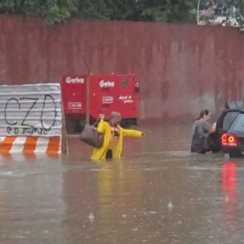 Homem morre arrastado por correnteza após fortes chuvas em São Paulo