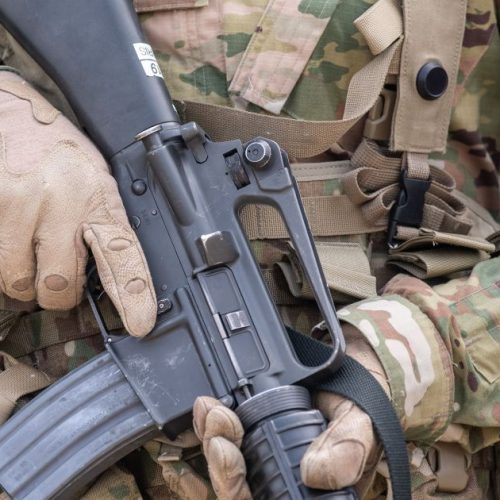 Ação militar dos EUA no Brasil é exercício de imaginação, diz especialista