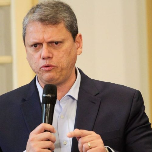 Futura/Apex: Tarcísio é aprovado por 64,4% em SP; desaprovação é de 30%