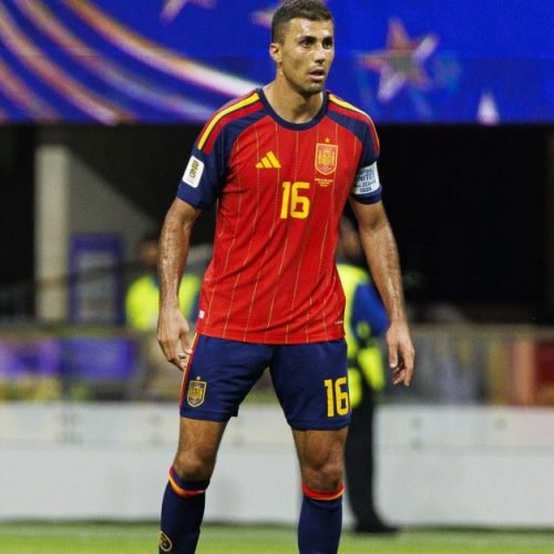 Além da Bola de Ouro: Rodri acumula conquistas por clubes e pela Espanha