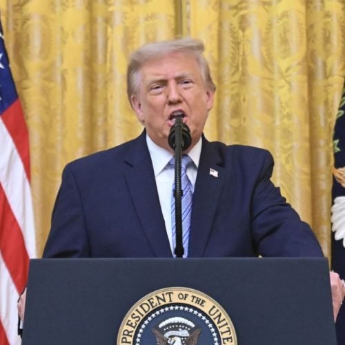 Trump minimiza preocupações com possível ajuda da Rússia ao Irã na guerra