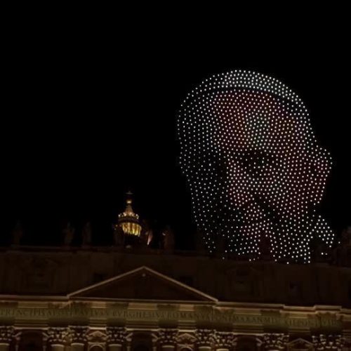 Vaticano reúne Pharrell e Bocelli em concerto por fraternidade humana