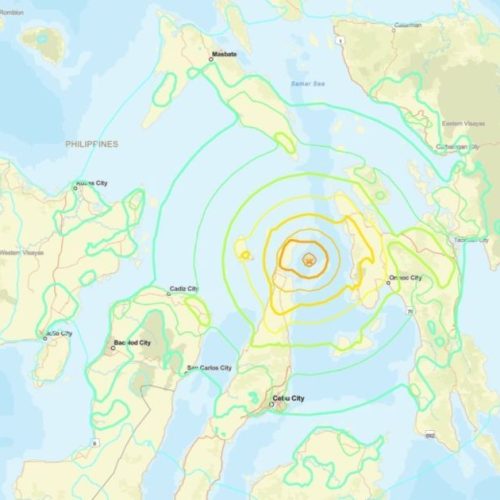 Equipes de resgate buscam sobreviventes após forte terremoto nas Filipinas