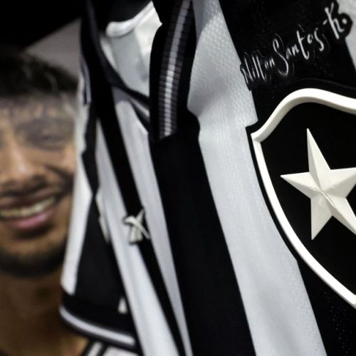 Botafogo aciona Lyon na Justiça por dívida superior a R$ 745 milhões