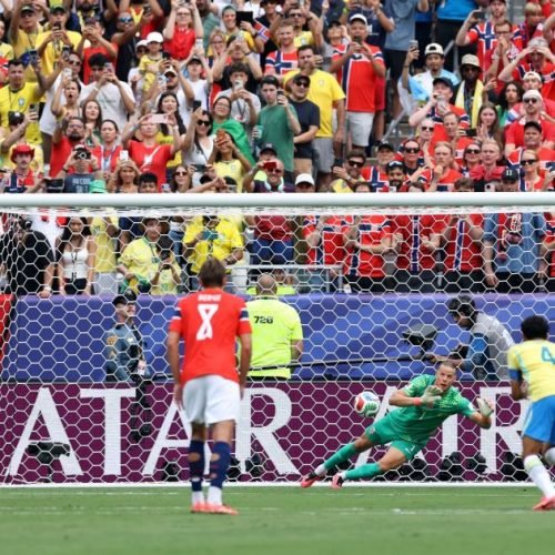 Goleiro da Noruega passa por exame antidoping após eliminar o Brasil