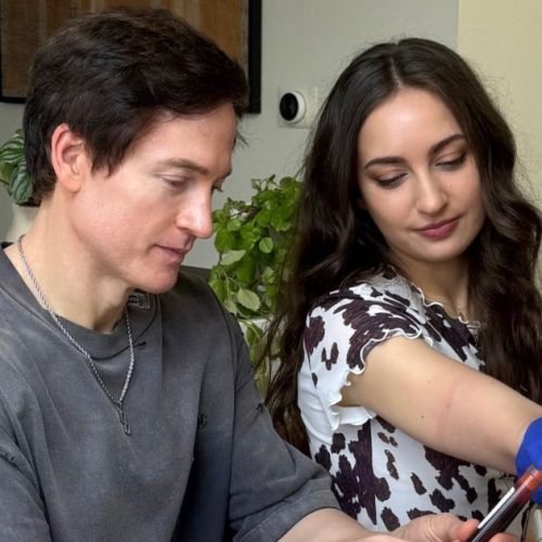 Empresário americano revela que congela sangue menstrual da namorada