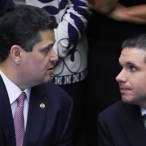 Ministros de Lula discutem pautas prioritárias com Alcolumbre e Hugo