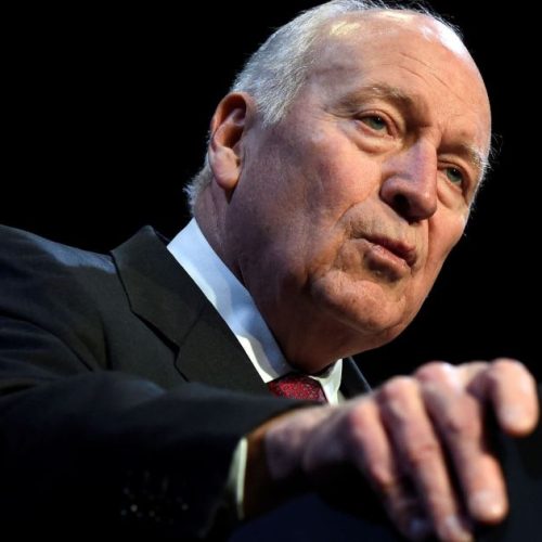 Biden deve comparecer ao funeral de Cheney na quinta-feira (20)