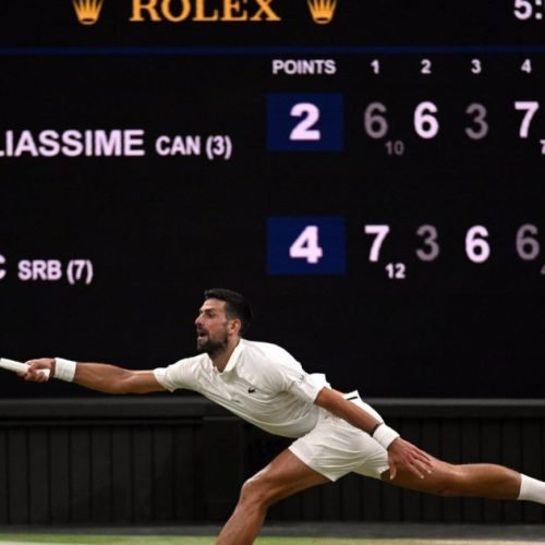 Comparado a Messi, Djokovic brinca: “Queria jogar só 90 minutos, como ele”