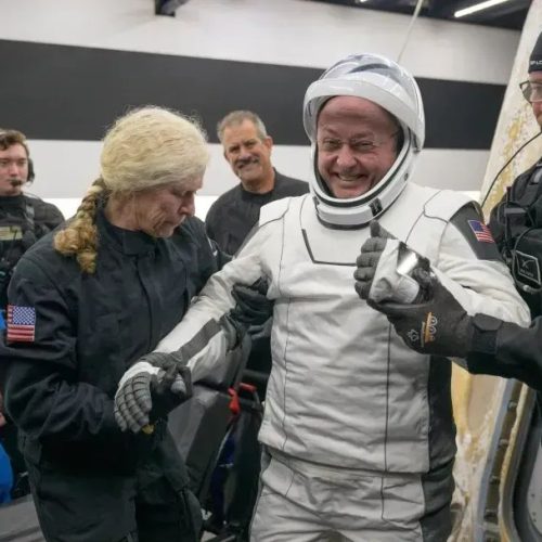 Astronauta da Nasa revela doença misteriosa que o fez voltar: Perdeu a fala
