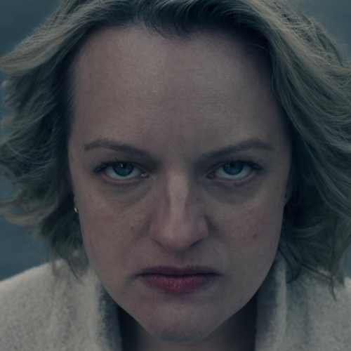 Os Testamentos”: Elisabeth Moss retorna em spin-off de “Handmaid’s Tale