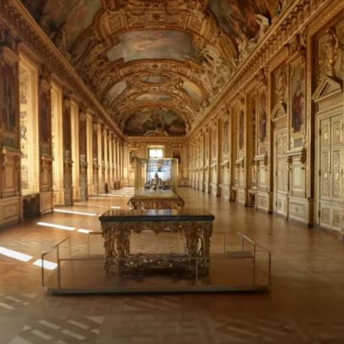 Conheça a Galeria de Apolo, alvo de roubo no Museu do Louvre