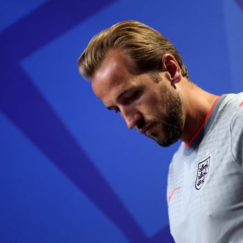 Kane se rende a Messi após derrota da Inglaterra: “Maior da história”
