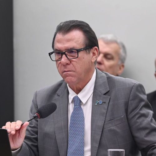 Ministro do Trabalho diz que Lula buscará Alcolumbre para aprovar 6×1