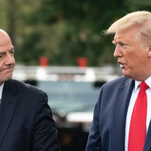 Infantino busca apoio de Trump após fracasso de plano da Fifa, diz jornal